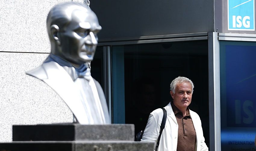 Jose Mourinho İstanbul'da! İşte ilk görüntüler - 2. Resim