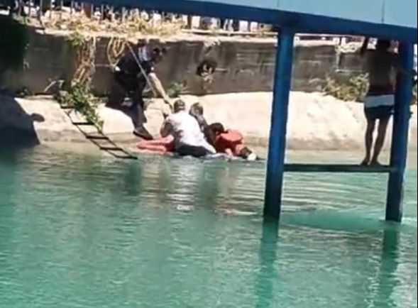 Polis ve vatandaş el ele Adana'da can kurtardı - 1. Resim