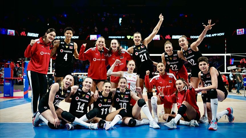 Bu akşamın voleybol maçı programına göre Filenin Sultanları’nın karşılaşması yok Bu akşamın voleybol maçı programına göre Filenin Sultanları’nın karşılaşması yok - 1. Resim
