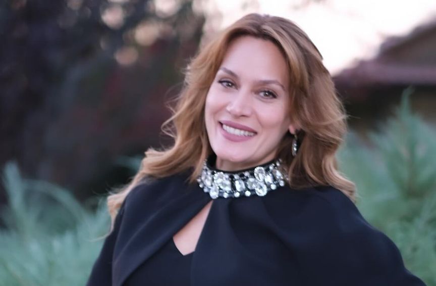 Ebru Cündübeyoğlu, Çakallarla Dans 6 ve Kocan Kadar Konuş filmlerinde rol aldı - 1. Resim