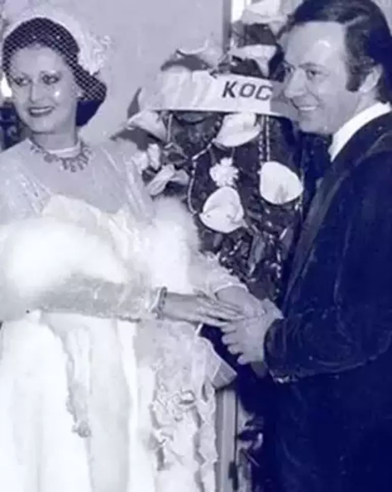 Erkan Yolaç’ın vefatından 17 gün sonra eşi Asuman Tuğberk hayatını kaybetti - 1. Resim