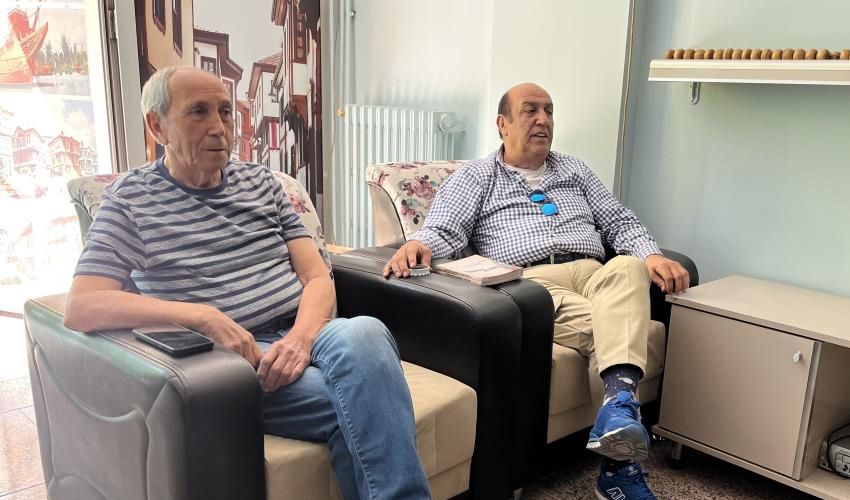 Hababam Sınıfı oyuncuları yıllar sonra buluştu, son halleri şaşırttı Hababam Sınıfı oyuncuları yıllar sonra buluştu, son halleri şaşırttı - 7. Resim