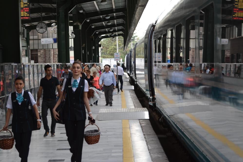 Kurban Bayramı için Yüksek Hızlı Trenlere ek sefer yapılacak - 2. Resim