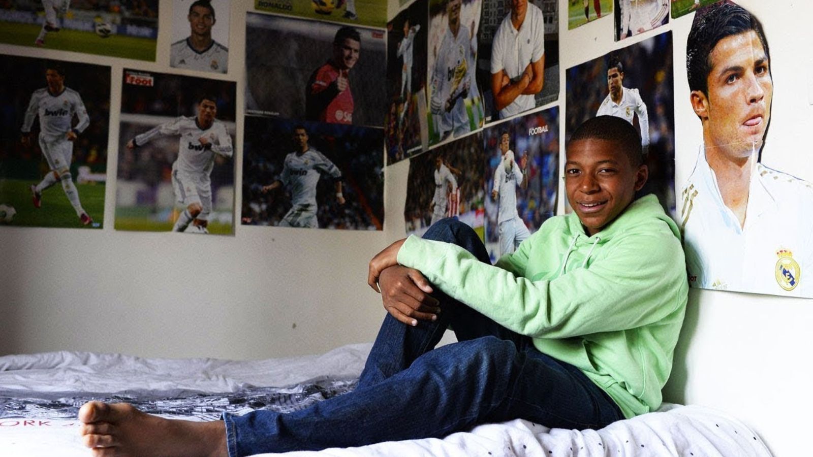 Real Madrid, Kylian Mbappe'yi transfer ettiğini açıkladı - 2. Resim