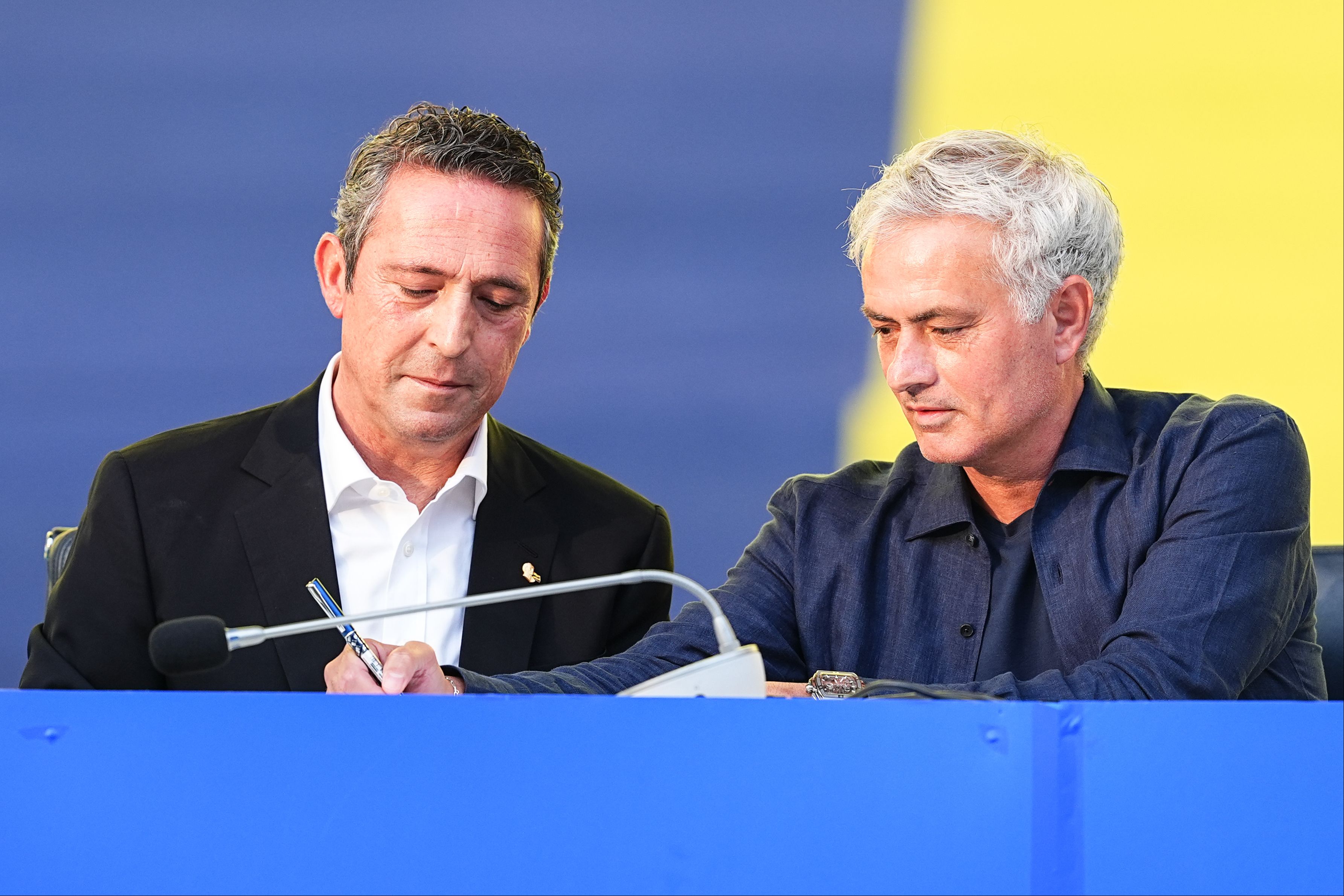 Fenerbahçe kaptanı Mert Hakan Yandaş hakkındaki son kararı Mourinho verecek - 2. Resim