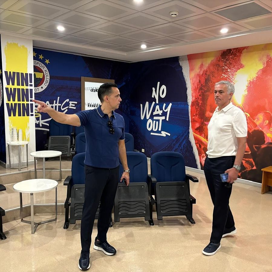 Fenerbahçe Sportif Direktörü Branco'dan Mourinho ile 'çalışmalar devam ediyor' paylaşımı - 1. Resim