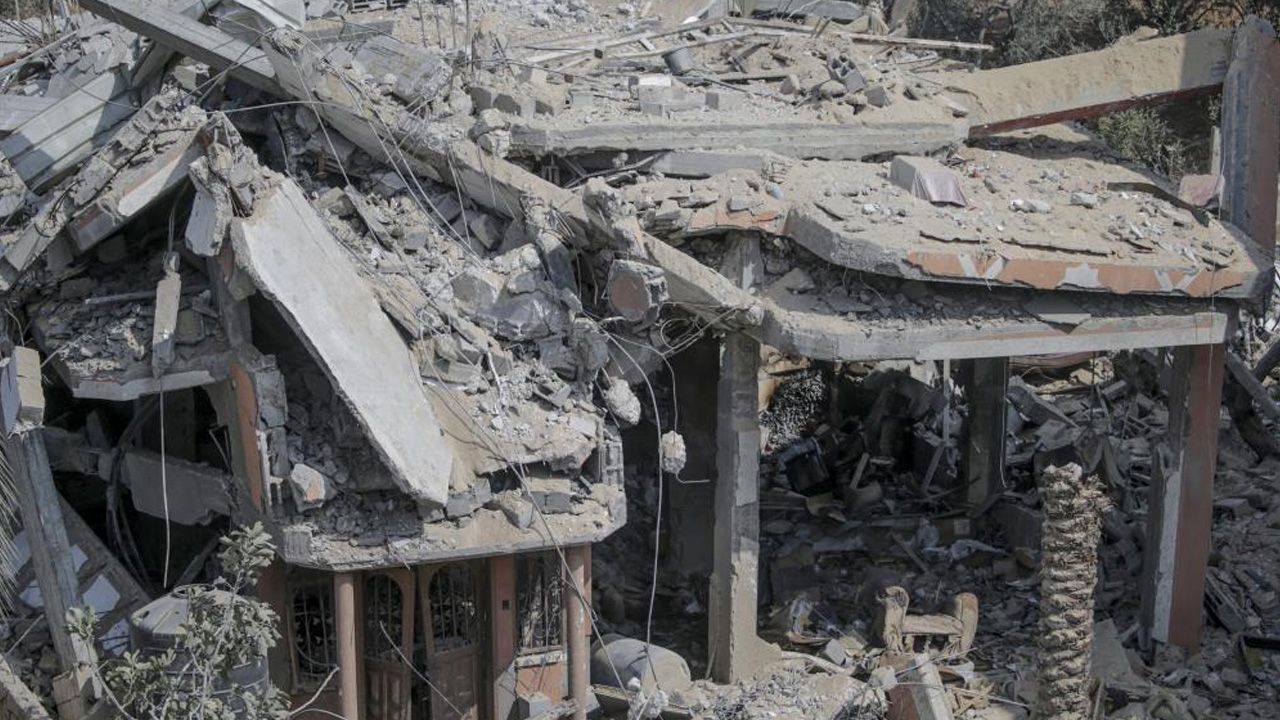 Gazze'de son durum... İsrail yine insani kampı vurdu! Ölü ve yaralılar var - 2. Resim