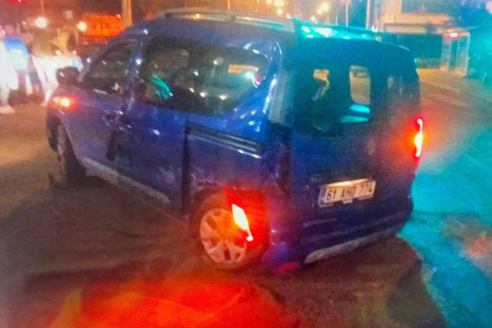 Gümüşhane’de zincirleme trafik kazası! 4 araç birbirine girdi - 2. Resim