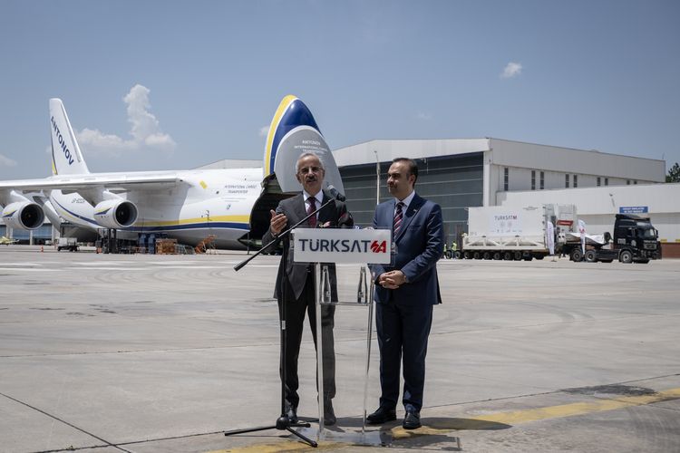 İlk yerli ve milli haberleşme uydusu Türksat 6A, ABD'ye uğurlandı! TUSAŞ'ın Kahramankazan'daki tesislerinde tören gerçekleşti İlk yerli ve milli haberleşme uydusu Türksat 6A, ABD'ye uğurlandı! TUSAŞ'ın Kahramankazan'daki tesislerinde tören gerçekleşti - 1. Resim