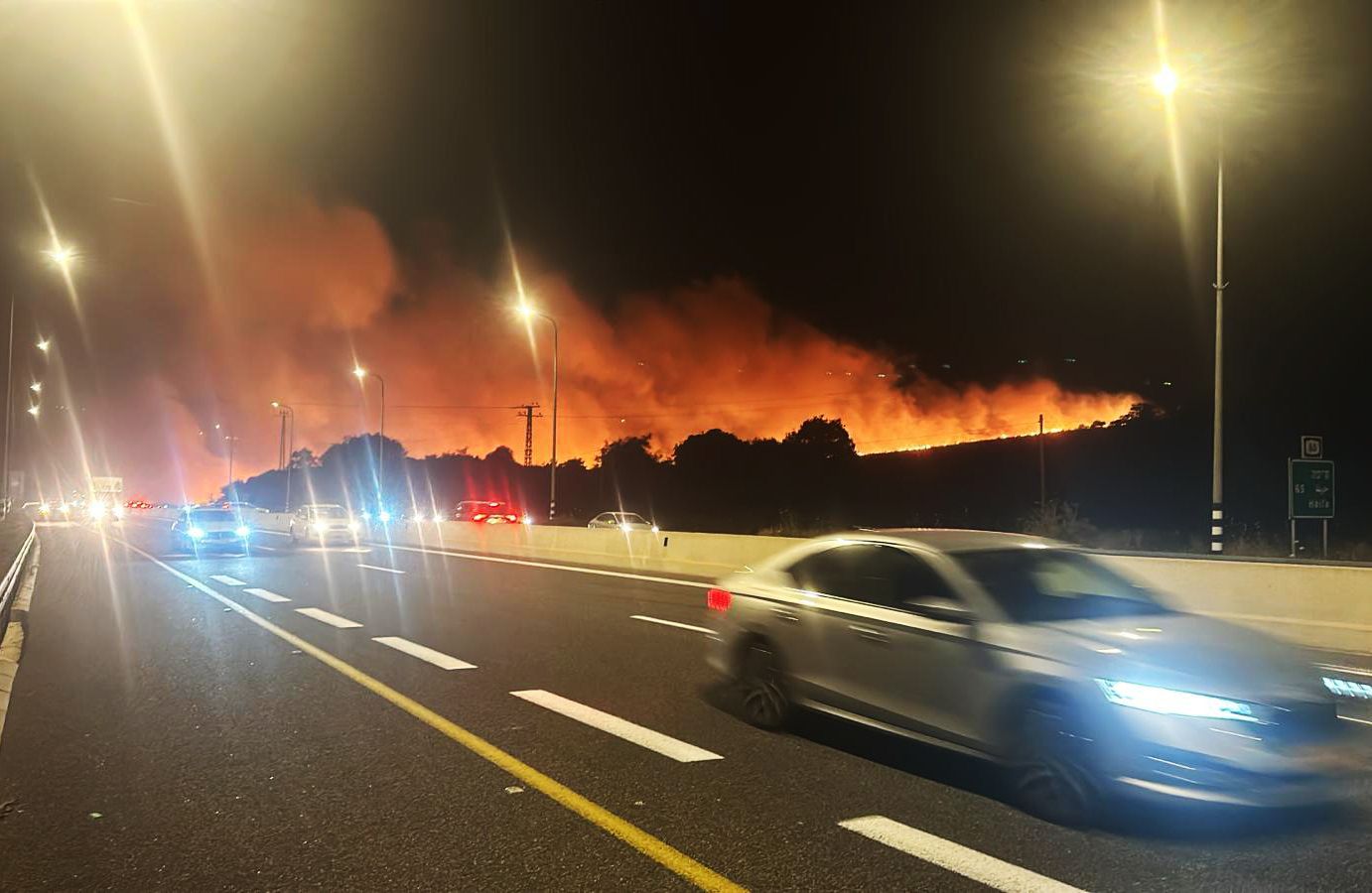 İsrail cayır cayır yanıyor! Lübnan roketleri durdurulamadı takviye ekip istendi - 3. Resim