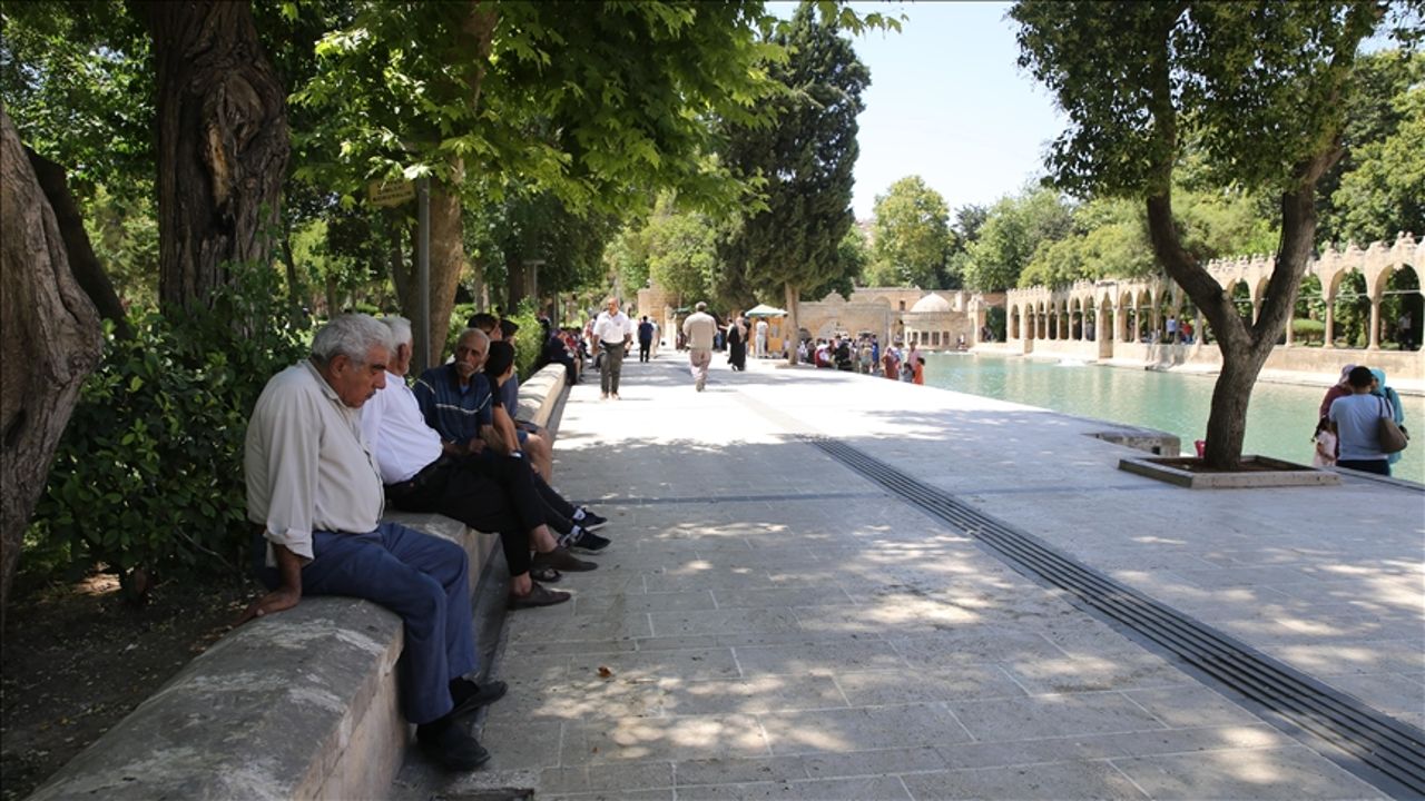 İstanbul ve Ankara&#039;da hava sıcaklığının kaç gün daha süreceği belli oldu