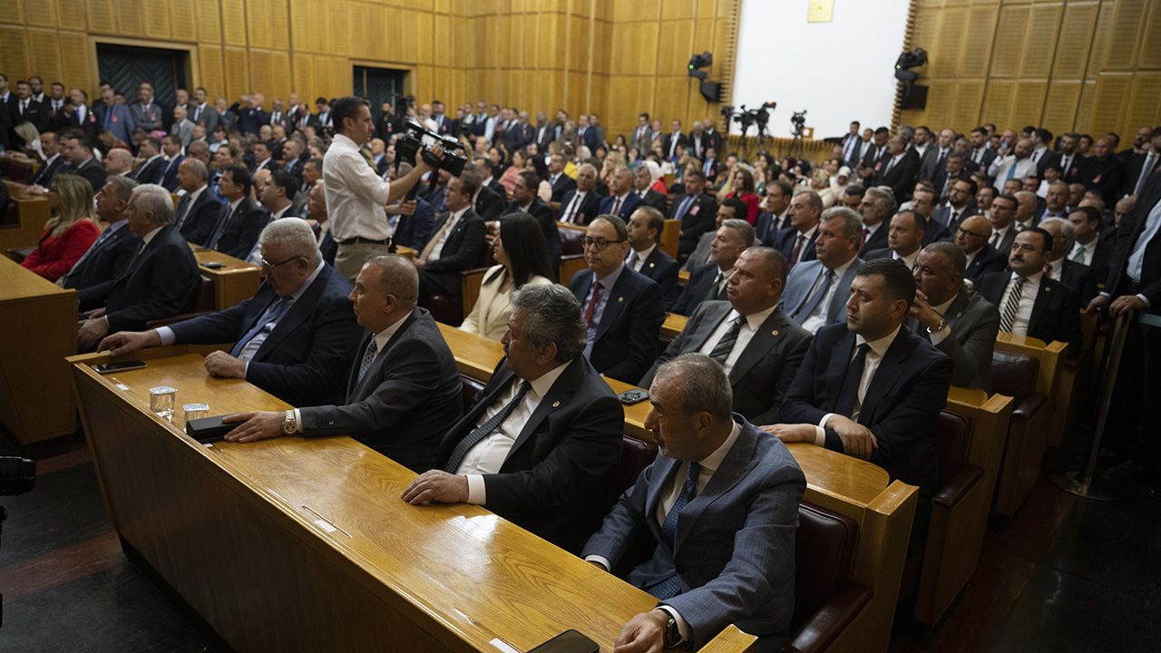 MHP lideri Bahçeli: Ülkücü katillerini unutmadık! - 2. Resim