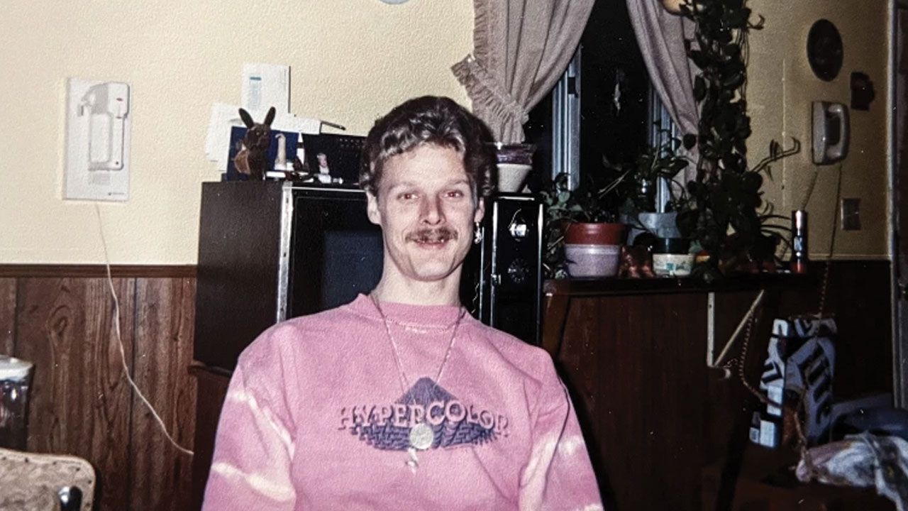 Seri katilin arazisinde 10 bin parça insan kalıntısı bulundu! Kemikler 1980 ve 1990'dan kalma - 5. Resim