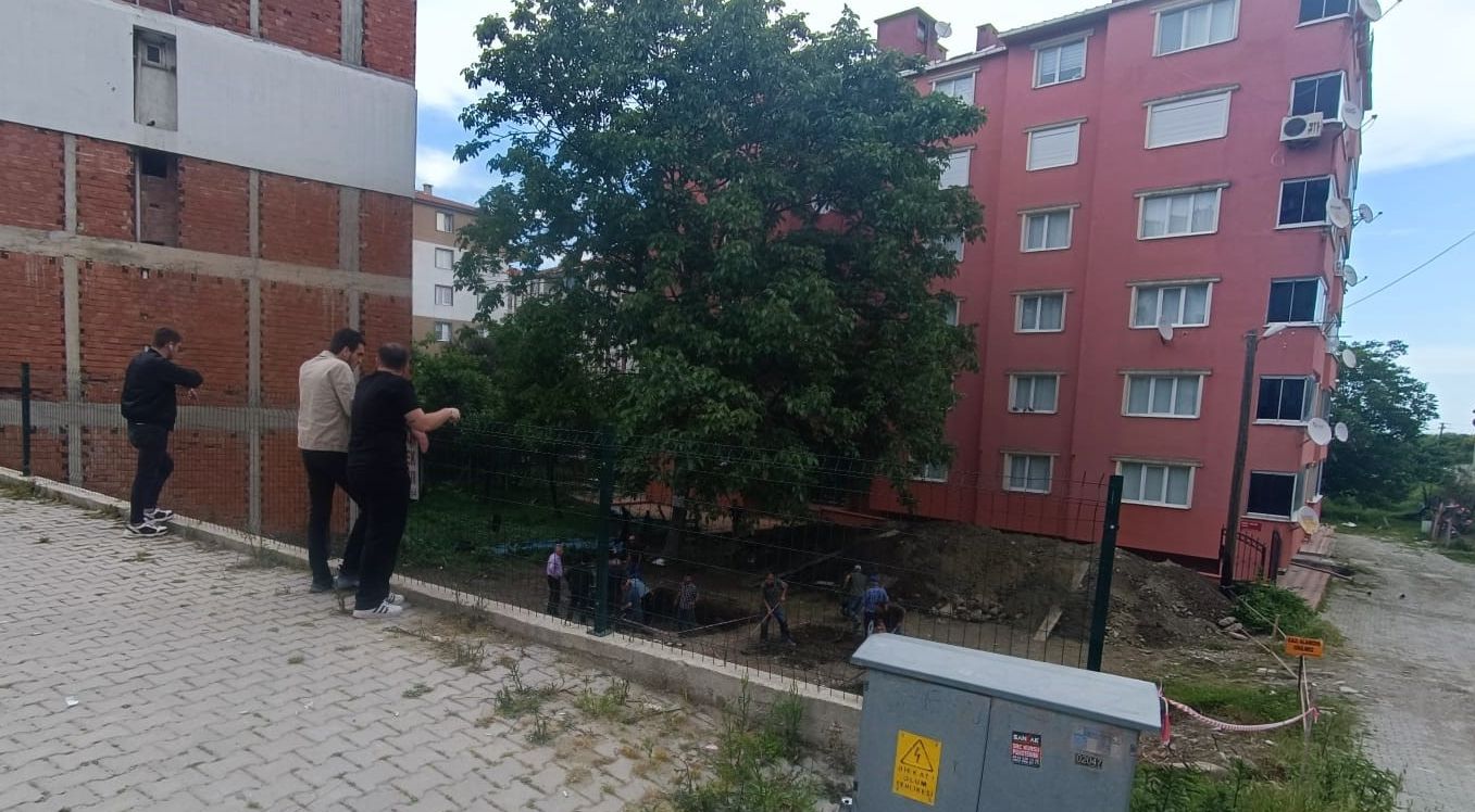 Sinop Türkeli'de yapılan kazıda tarihi mezarlar bulundu - 1. Resim