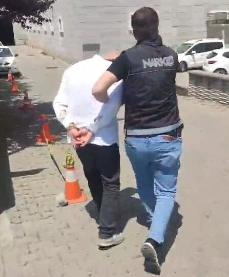 Kargo ile gönderilen ses sistemi içinden uyuşturucu çıktı - 1. Resim