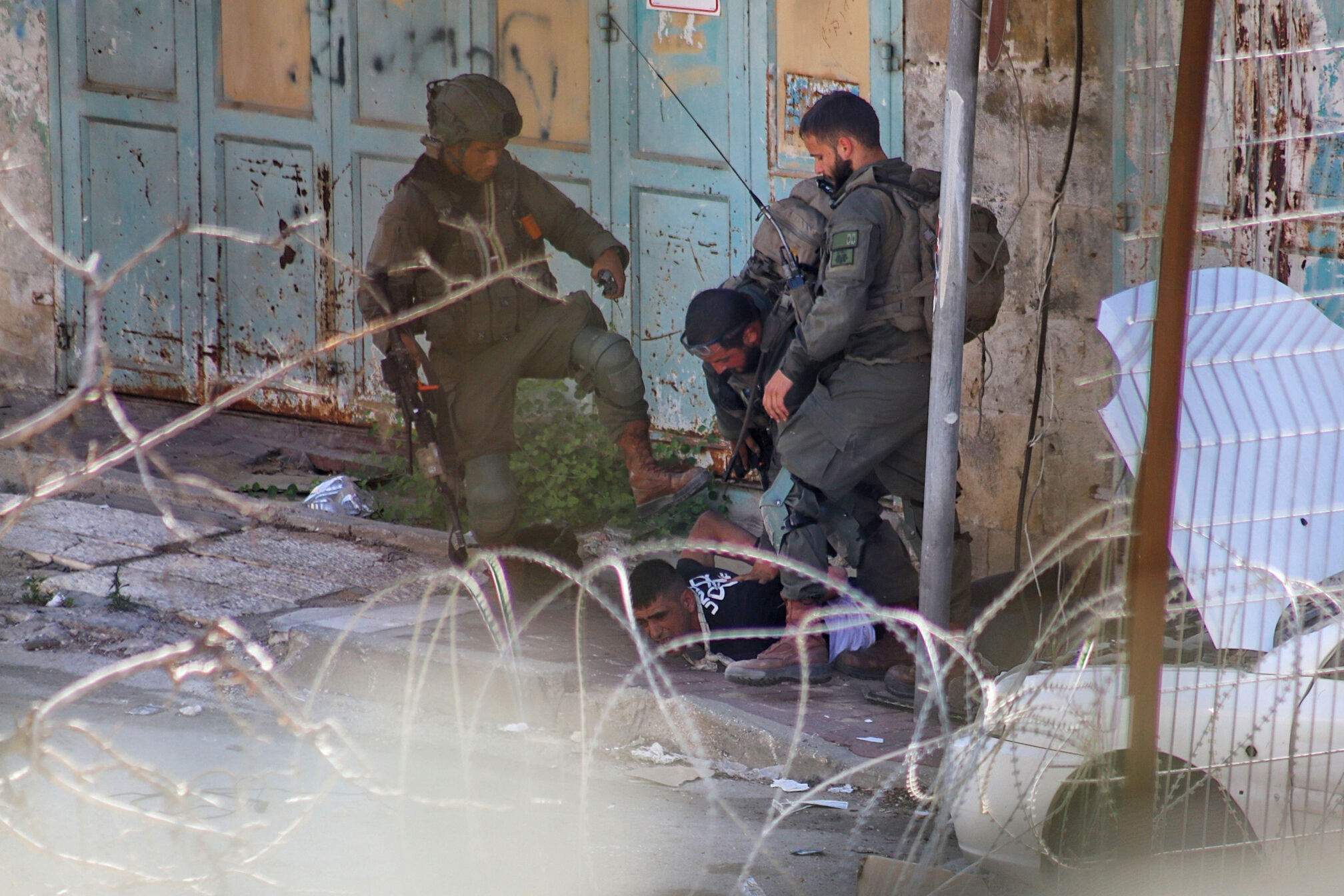 İsrail'den Filistin'de görülmemiş zulüm! Öldürüp yollarına devam ettiler - 1. Resim