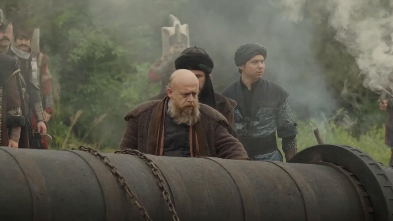 Macar Urban Usta üzerinden yanlış algı oluşturuluyor! Tarihçi Ahmet Şimşirgil Mehmed Fetihler Sultanı dizisindeki yanlışlara dikkat çekti - 2. Resim