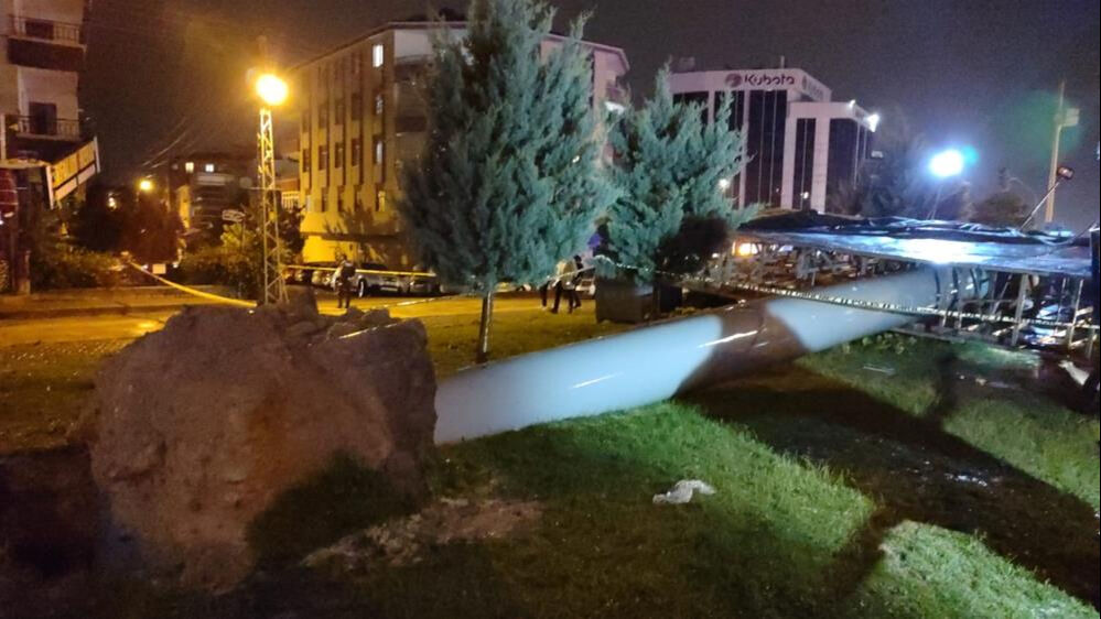 Ankara'yı sağanak, fırtına, şimşek vurdu! Ölü ve yaralı var... Ankara'yı sağanak, fırtına ve şimşek vurdu! Ölü ve yaralı var... - 3. Resim