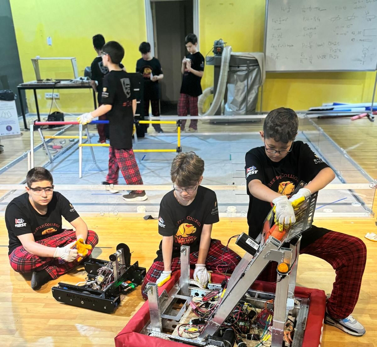 Genç mucitler robot turnuvasında buluşuyor! FIRST Tech Challenge İstanbul'da düzenlenecek - 2. Resim