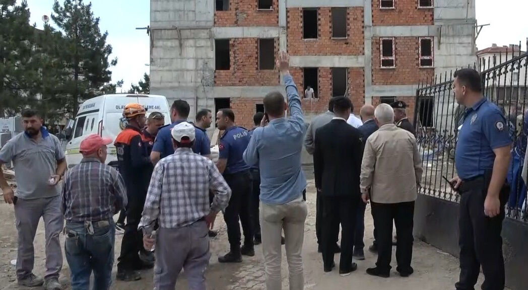 Kütahya'da okul inşaatında göçük: 5 yaralı - 1. Resim