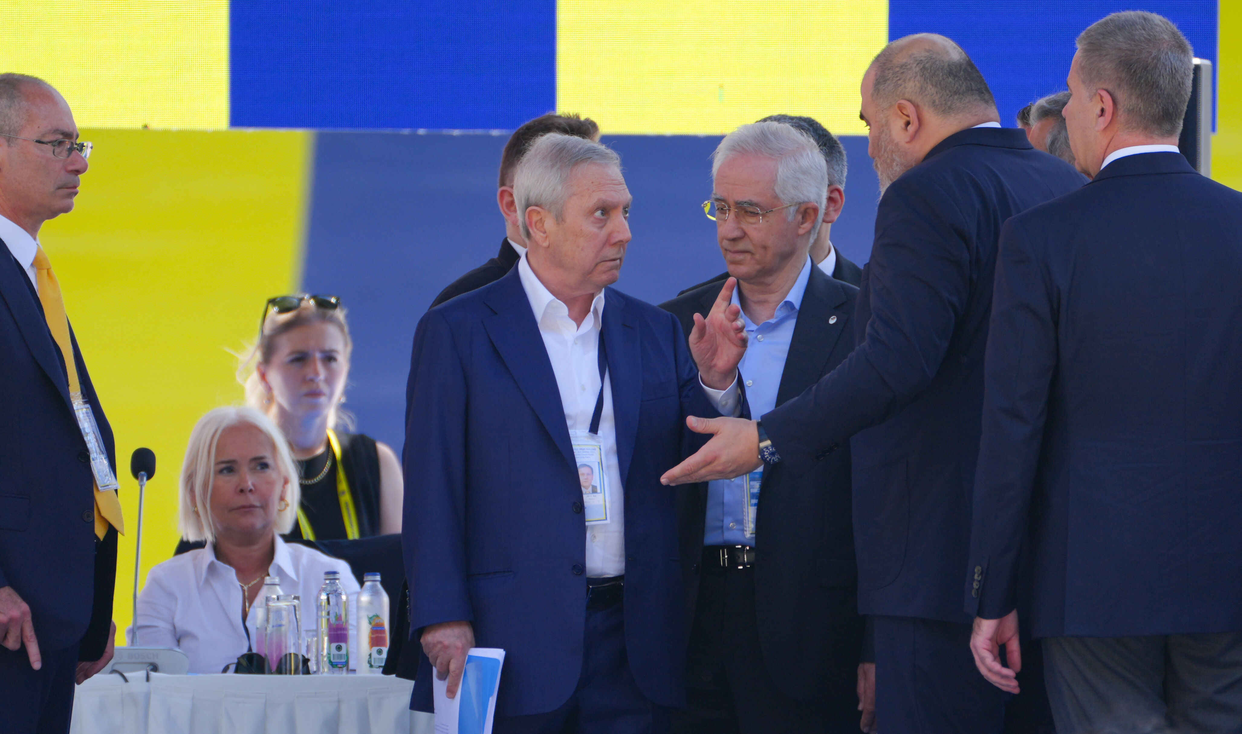 Aziz Yıldırım'dan şok sözler: Ali Koç 'Gerekirse kavga edelim' dedi - 1. Resim