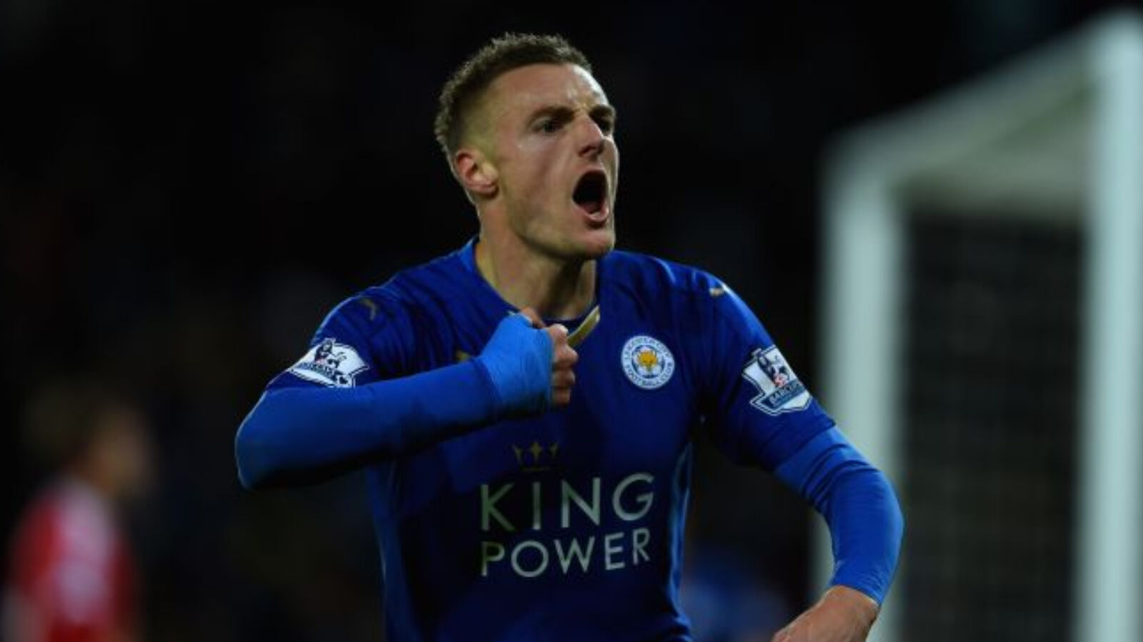 Futbolu bırakması bekleniyordu! Efsane 1 yıl daha devam dedi Futbolu bırakması bekleniyordu! Efsane 1 yıl daha devam dedi - 1. Resim