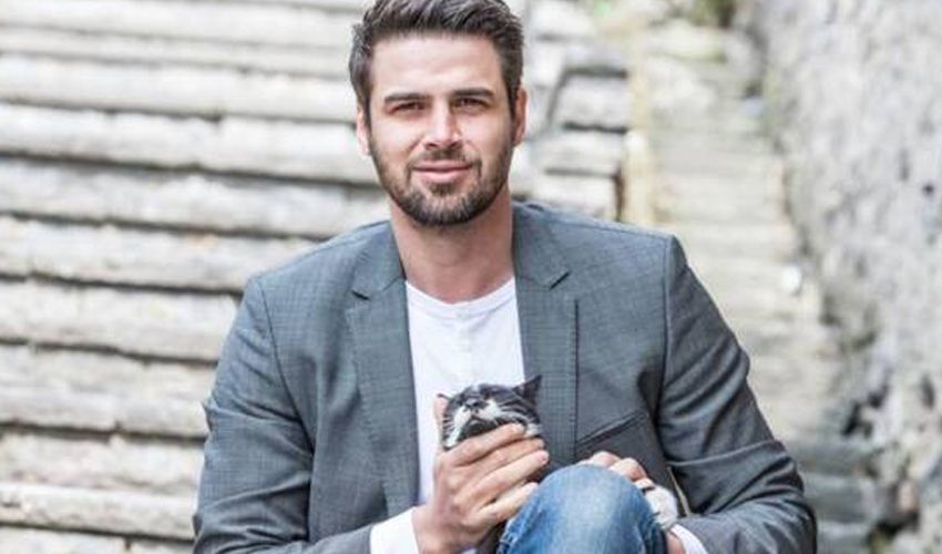 Gamze Özçelik ile Reshad Strik dünya evine girdi Gamze Özçelik ile Reshad Strik dünya evine girdi - 2. Resim