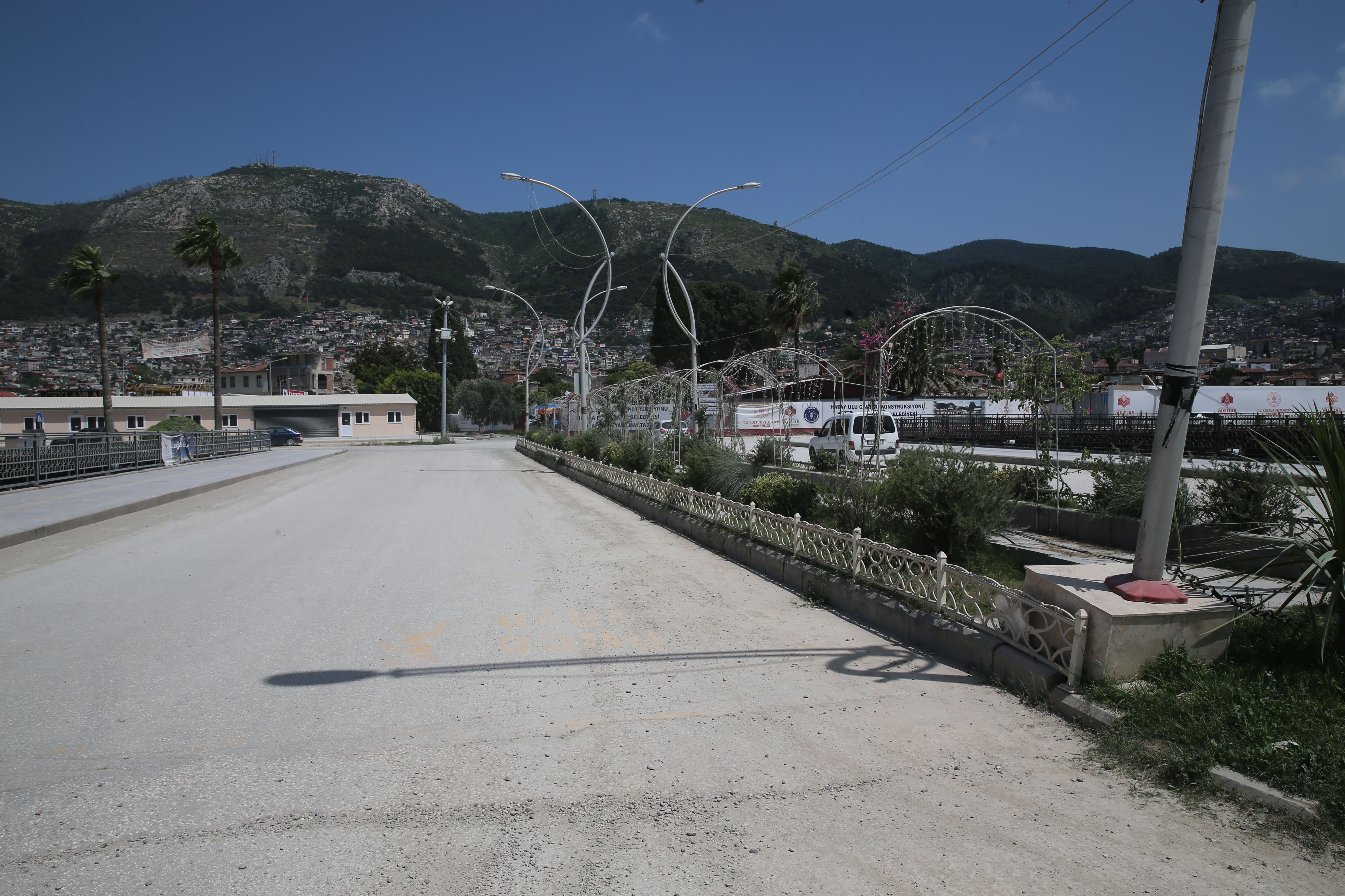 34 derece sıcaklığı gören Hatay'da sokaklar boş kaldı - 2. Resim