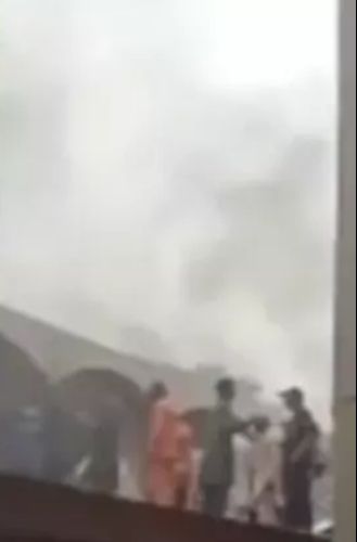 Pakistan’da yangın faciası! 5 çocuk öldü - 1. Resim