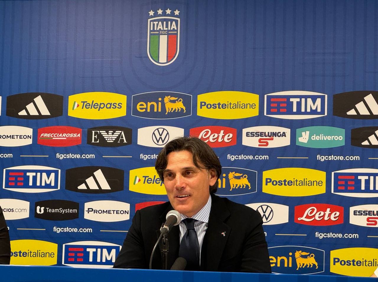 Vincenzo Montella'dan kadro eleştirisine cevap! İstatistik üzerinden mesaj verdi - 1. Resim