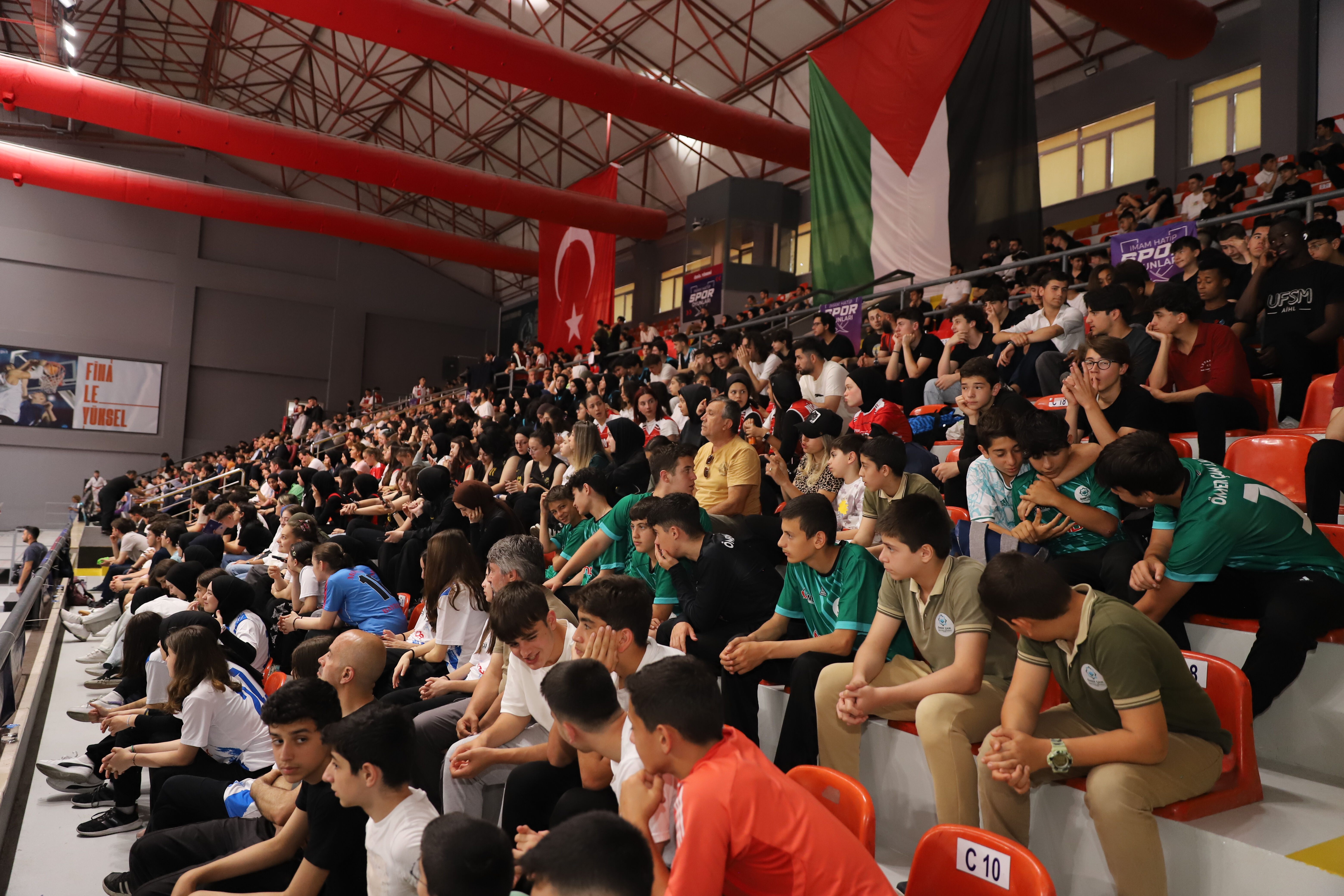 14. İmam Hatip Spor Oyunlarında ödüller sahiplerini buldu 14. İmam Hatip Spor Oyunlarında ödüller sahiplerini buldu - 3. Resim