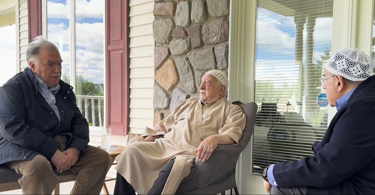 FETÖ elebaşının son hali sızdırıldı! Şifreli mesajı dikkat çekti: Eski hukuku canlı tutma Naci - 1. Resim