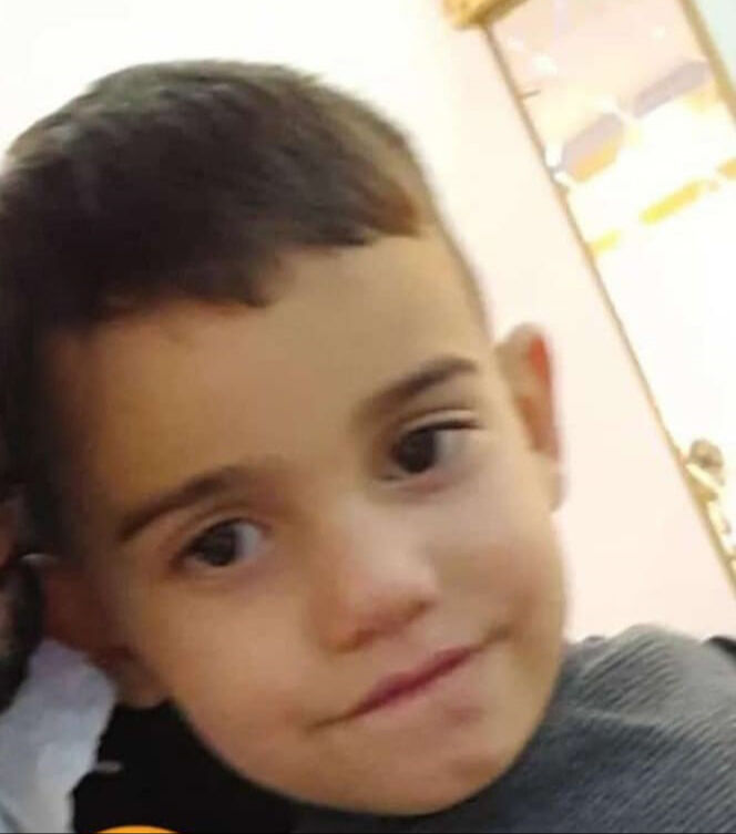 Otomobilin çarpıp üzerinden geçtiği 7 yaşındaki çocuk hayatını kaybetti - 1. Resim