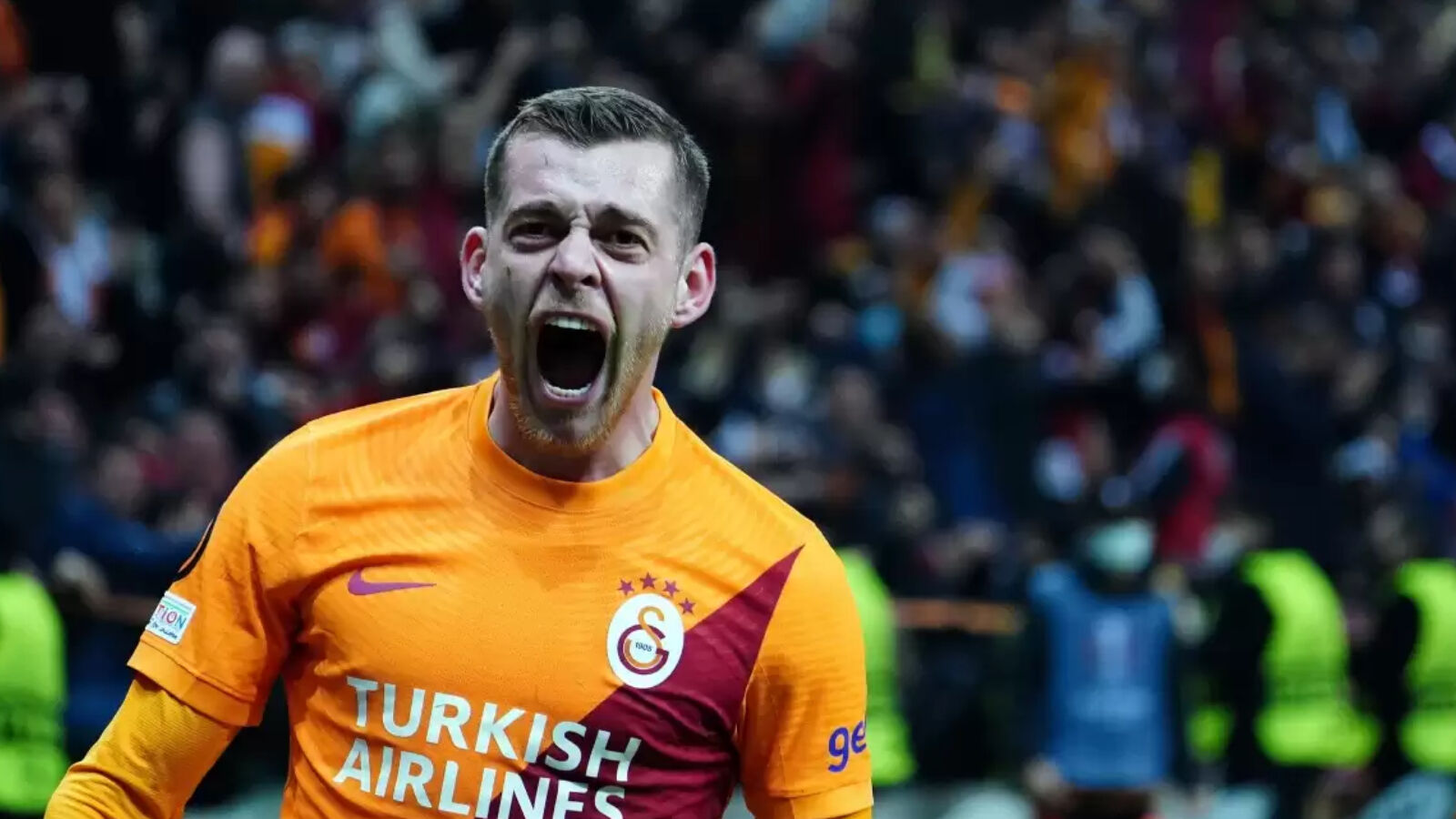 Süper Lig'in yeni ekibi Galatasaray'ın orta sahasını istiyor! Okan Buruk transfere onay verdi - 1. Resim