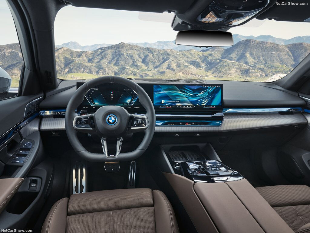 1.6 Litrelik BMW 520 sedan Türkiye’de! 1.6 Litrelik BMW 520 Sedan Türkiye’de! - 1. Resim