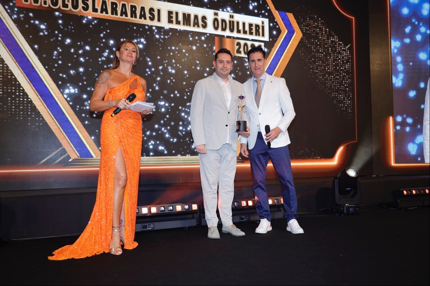 4. Uluslararası Elmas &Ouml;d&uuml;lleri sahiplerini buldu - 11. Resim