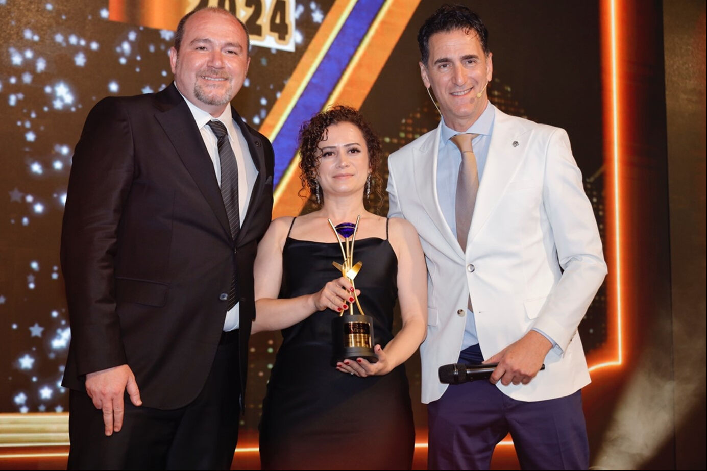 4. Uluslararası Elmas &Ouml;d&uuml;lleri sahiplerini buldu - 19. Resim