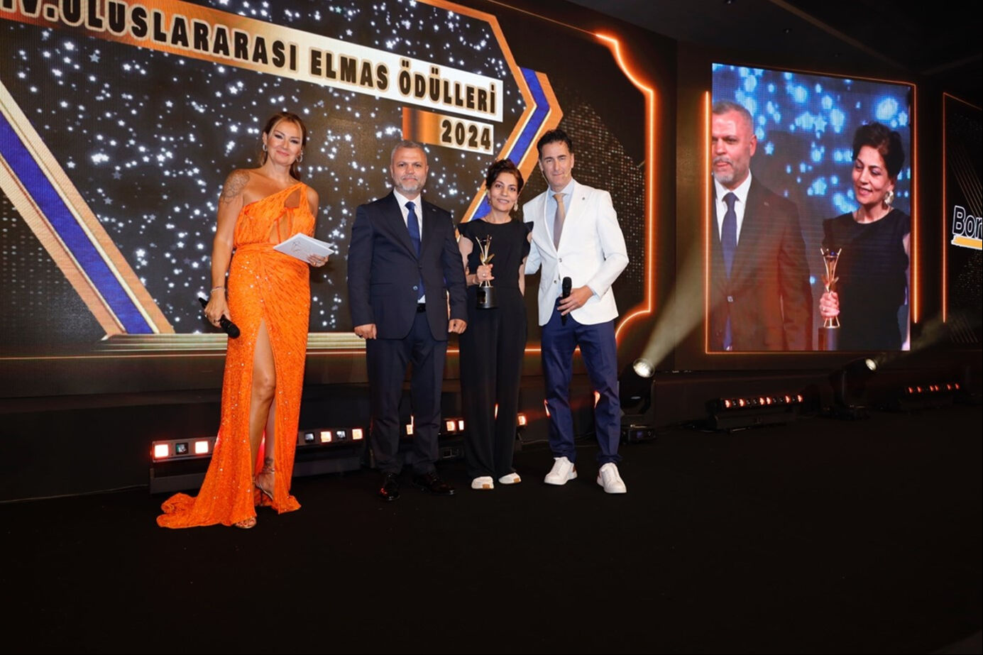 4. Uluslararası Elmas &Ouml;d&uuml;lleri sahiplerini buldu - 21. Resim