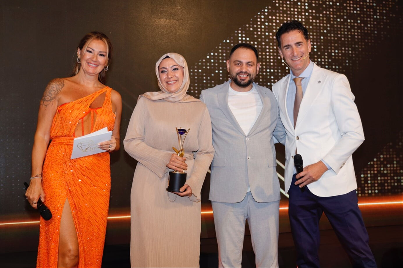 4. Uluslararası Elmas &Ouml;d&uuml;lleri sahiplerini buldu - 35. Resim