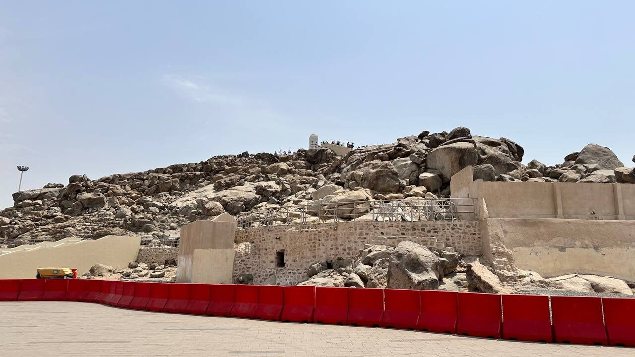 Arafat vakfesi için hazırlıklar bitti! Haccın en önemli şartı burada yerine getirilecek - 1. Resim