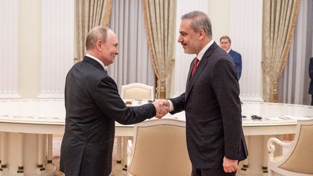 Dışişleri Bakanı Hakan Fidan, Rusya lideri Putin ile görüştü - Dünya