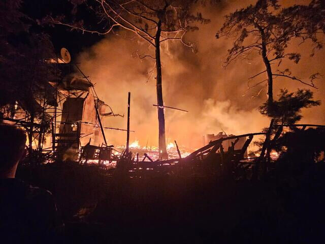 Dünyaca ünlü Kadir'in Ağaç Evleri küle döndü Dünyaca ünlü Kadir'in Ağaç Evleri küle döndü - 3. Resim