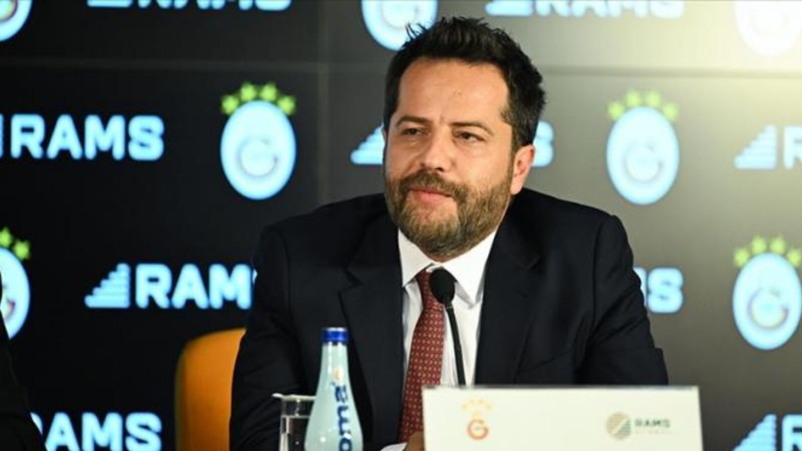 Erden Timur 'Geri dönmeyi düşünür müsünüz?' sorusuna cevap verdi! 'Var gibi hissettim' - 1. Resim