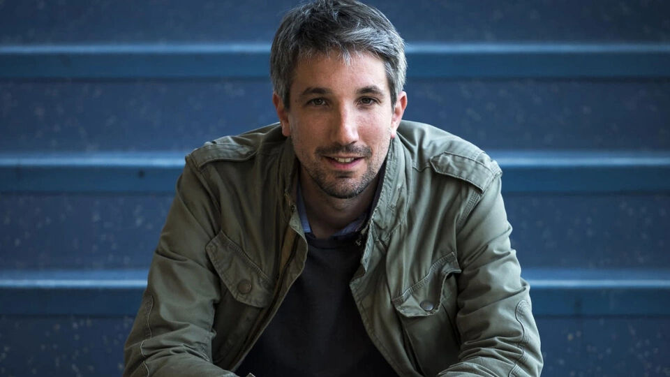 Fransa'da özgür iradeye set çekildi! Netanyahu'yu eleştiren komedyen hedef alındı - 1. Resim