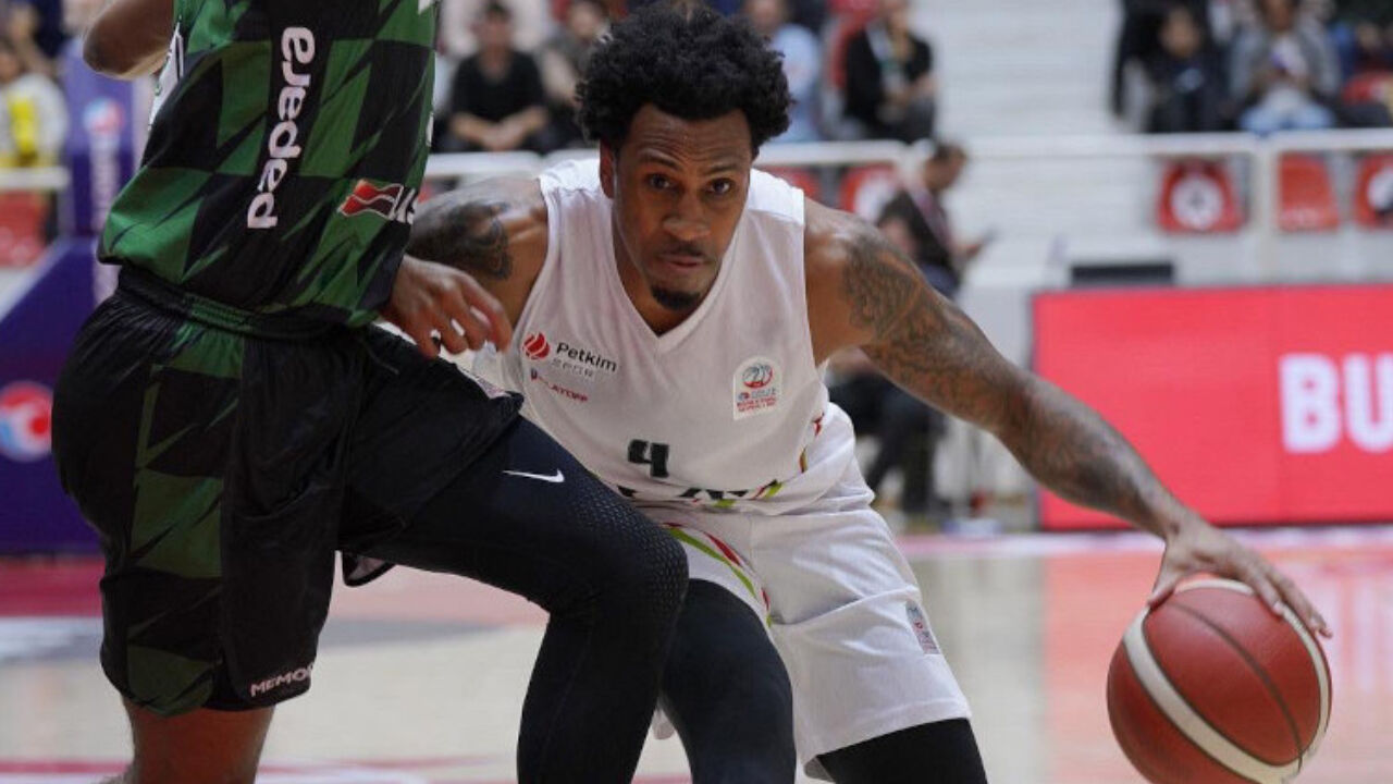 Galatasaray transferi duyurdu! David Efianayi resmi sözleşmeyi imzaladı Galatasaray transferi duyurdu! David Efianayi resmi sözleşmeyi imzaladı - 1. Resim