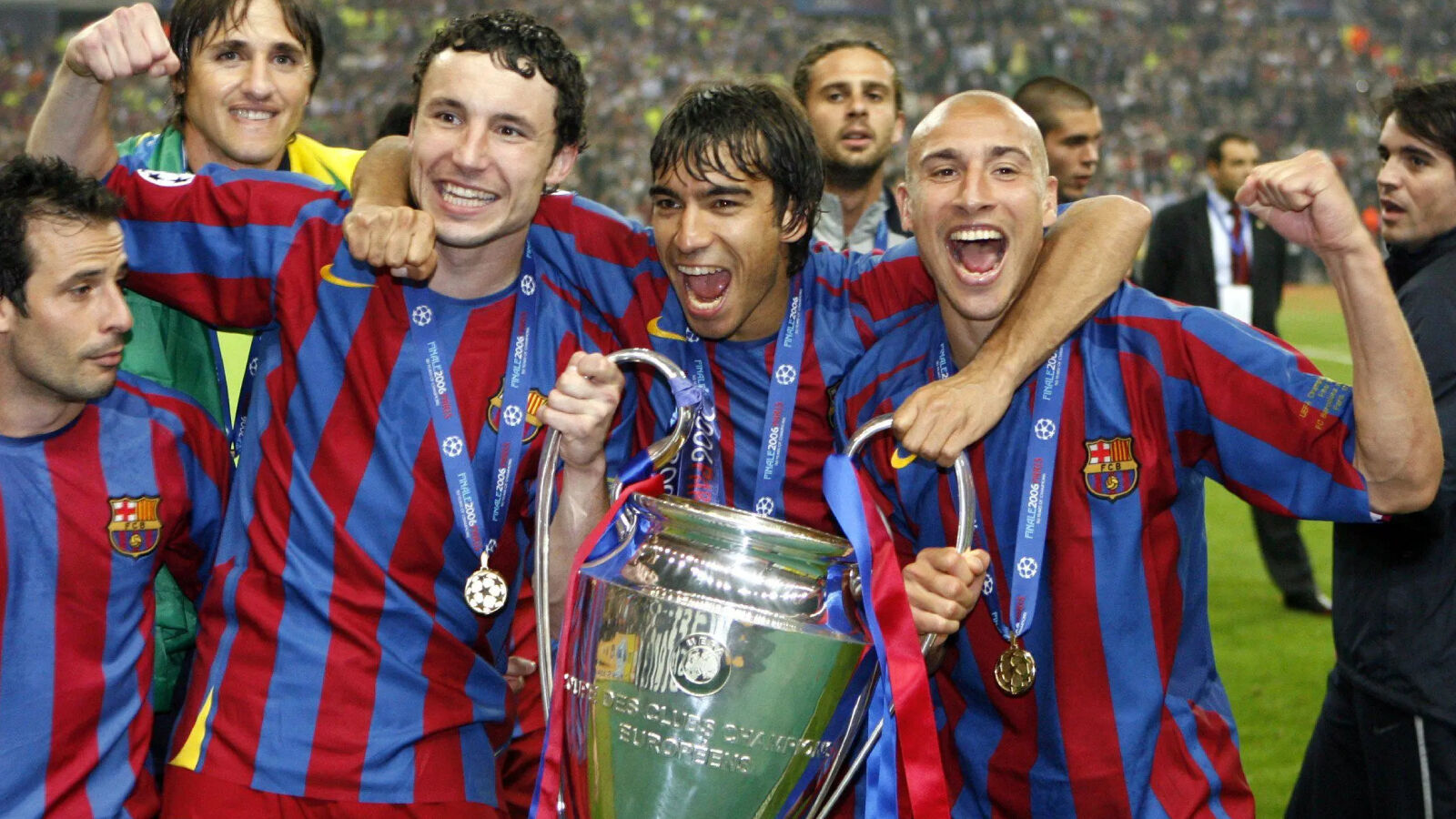 Kartal hocasına kavuşuyor! Giovanni van Bronckhorst'un İstanbul'a geleceği tarih belli oldu Kartal hocasına kavuşuyor! Giovanni van Bronckhorst'un İstanbul'a geleceği tarih belli oldu - 2. Resim