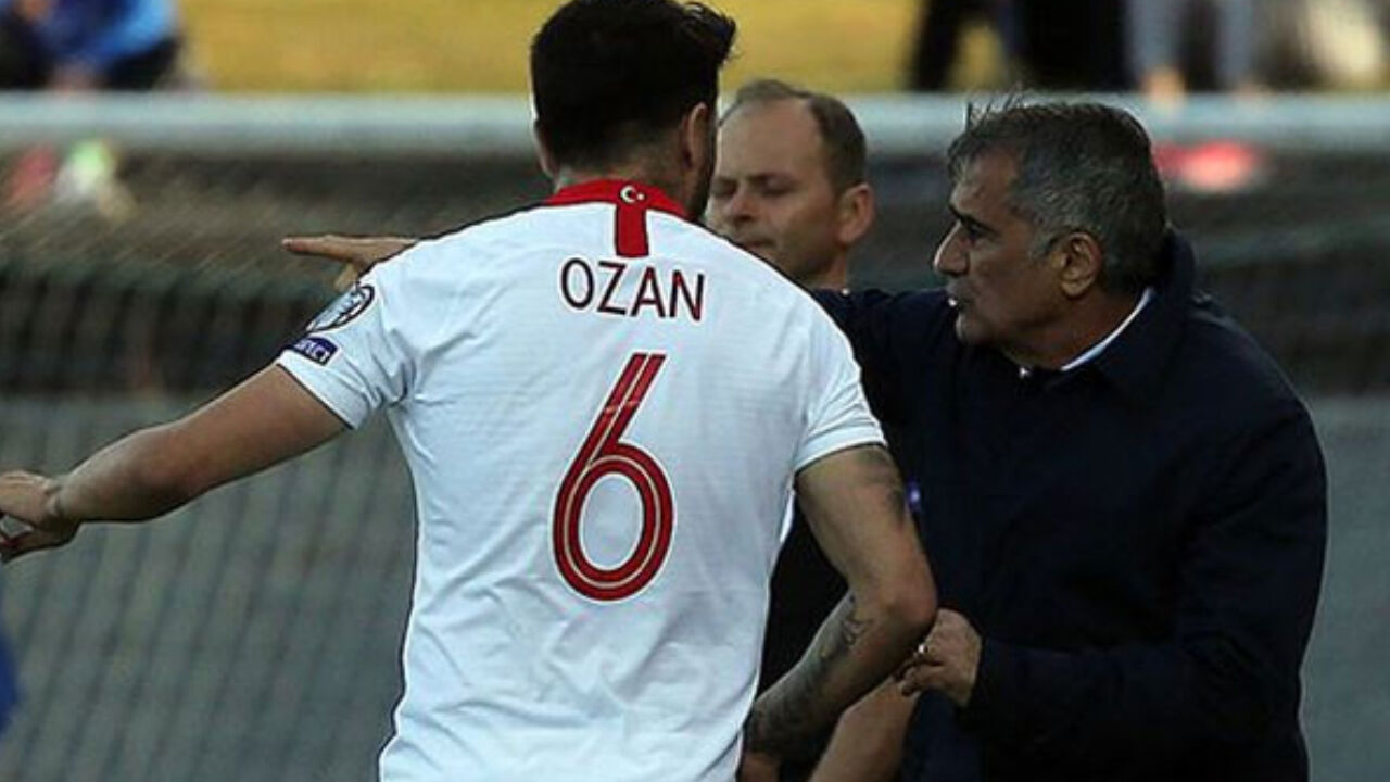 Ozan Tufan'dan olay Fatih Terim sözleri: 'Gaz vererek oynatıyor' sözlerine cevap verdi Ozan Tufan'dan olay Fatih Terim sözleri: 'Gaz vererek oynatıyor' sözlerine cevap verdi - 1. Resim