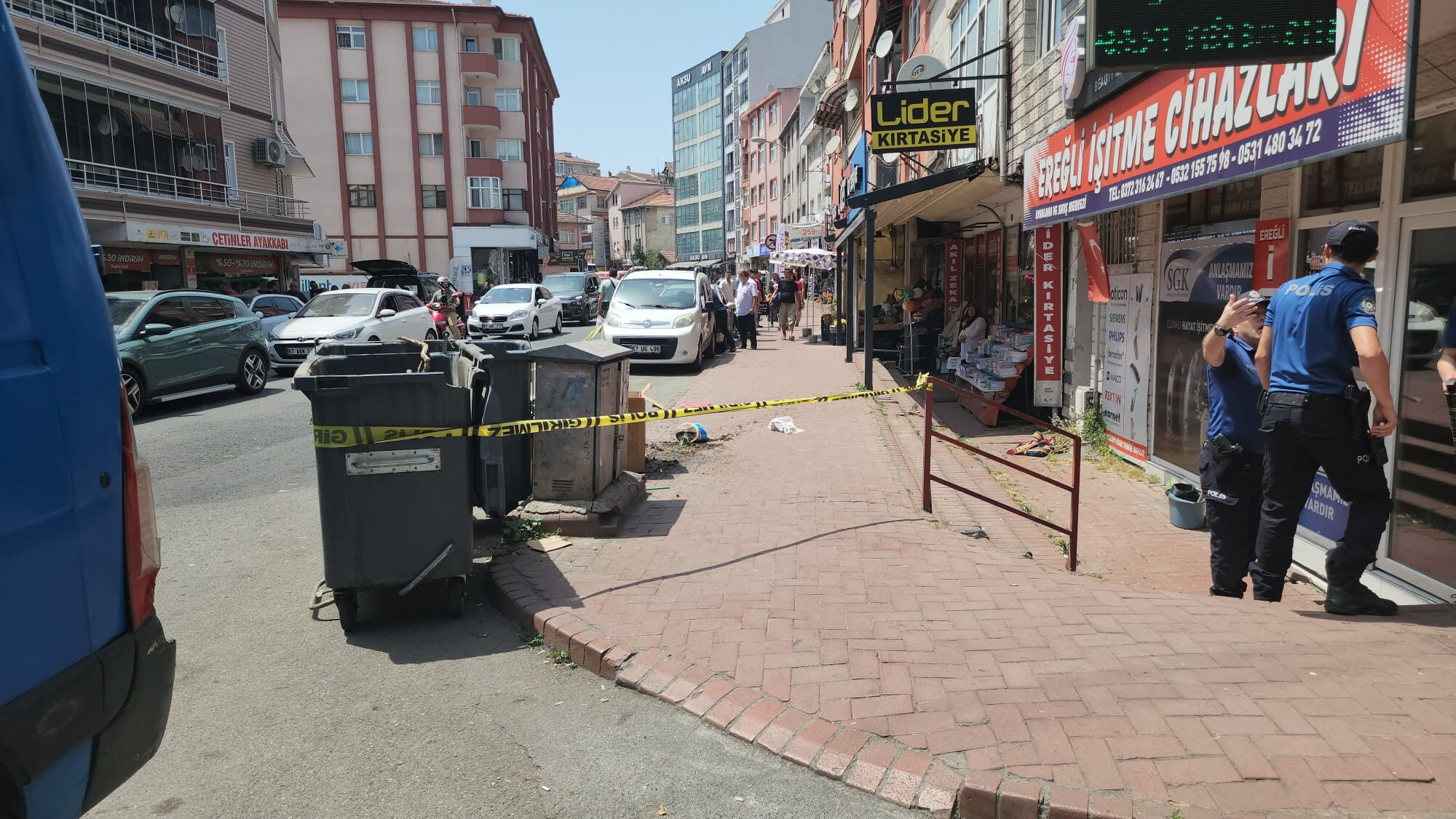 13 yaşındaki kız, annesini darp edip rehin aldı - 1. Resim