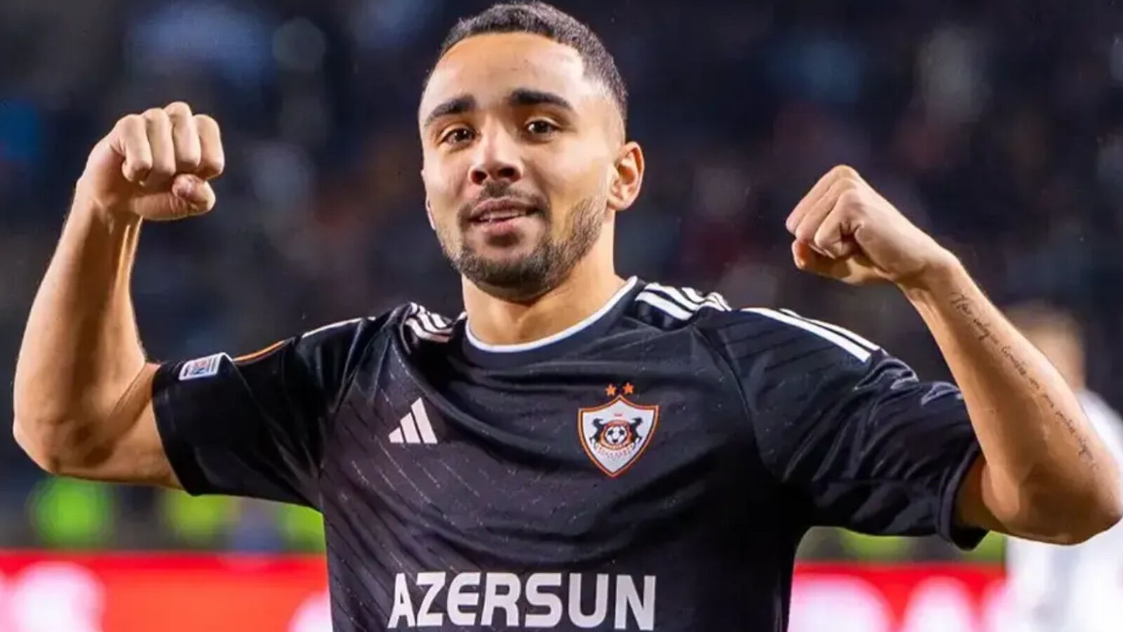 Beşiktaş transfer bombalarını arka arkaya patlatıyor! 15 gol 18 asist yapan yıldızın imzası an meselesi Beşiktaş transfer bombalarını arka arkaya patlatıyor! 15 gol 18 asist yapan yıldızın imzası an meselesi - 1. Resim