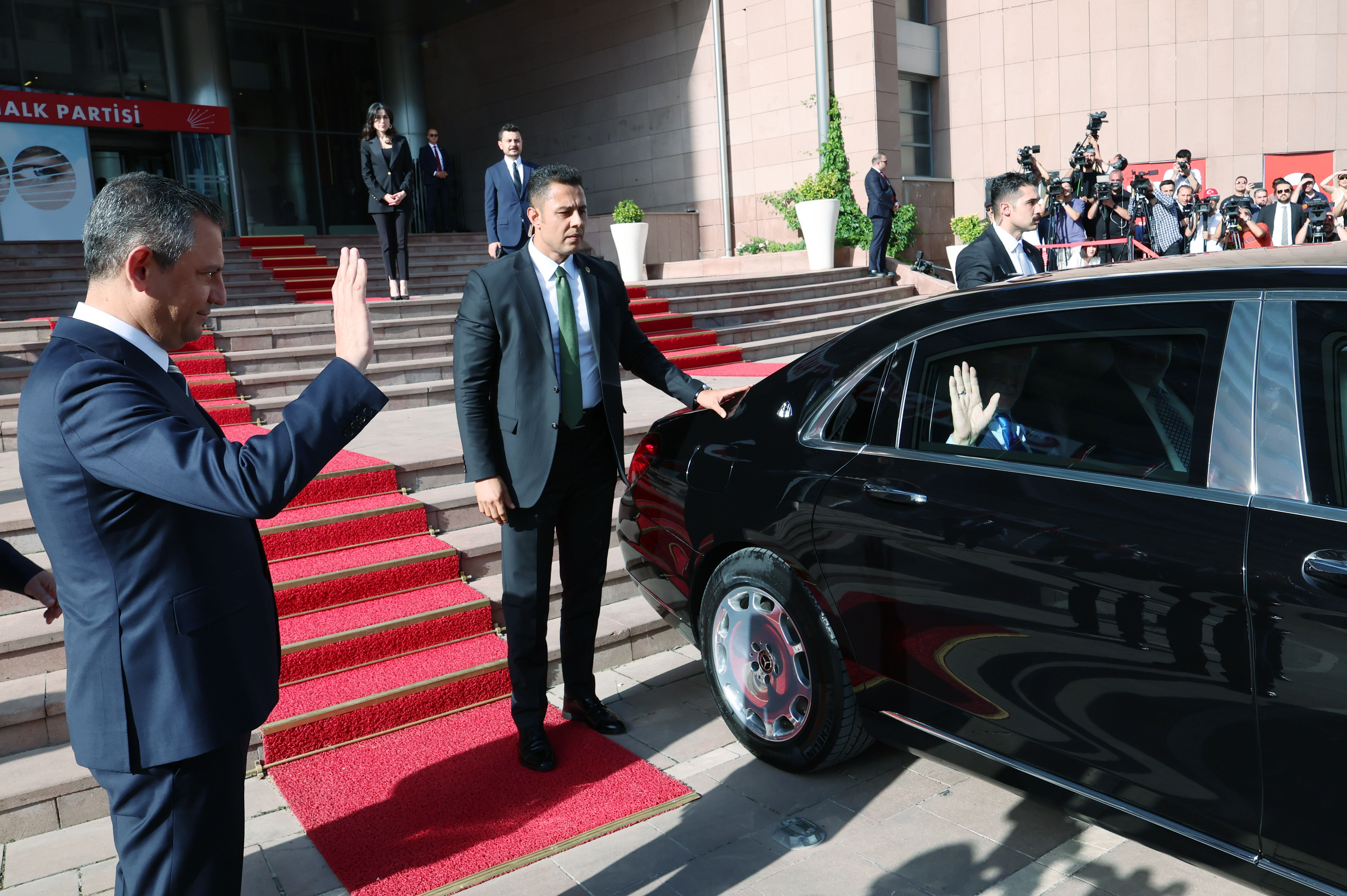 Cumhurbaşkanı Erdoğan- Özel zirvesinin perde arkası: İki liderden sürpriz hediye - 4. Resim